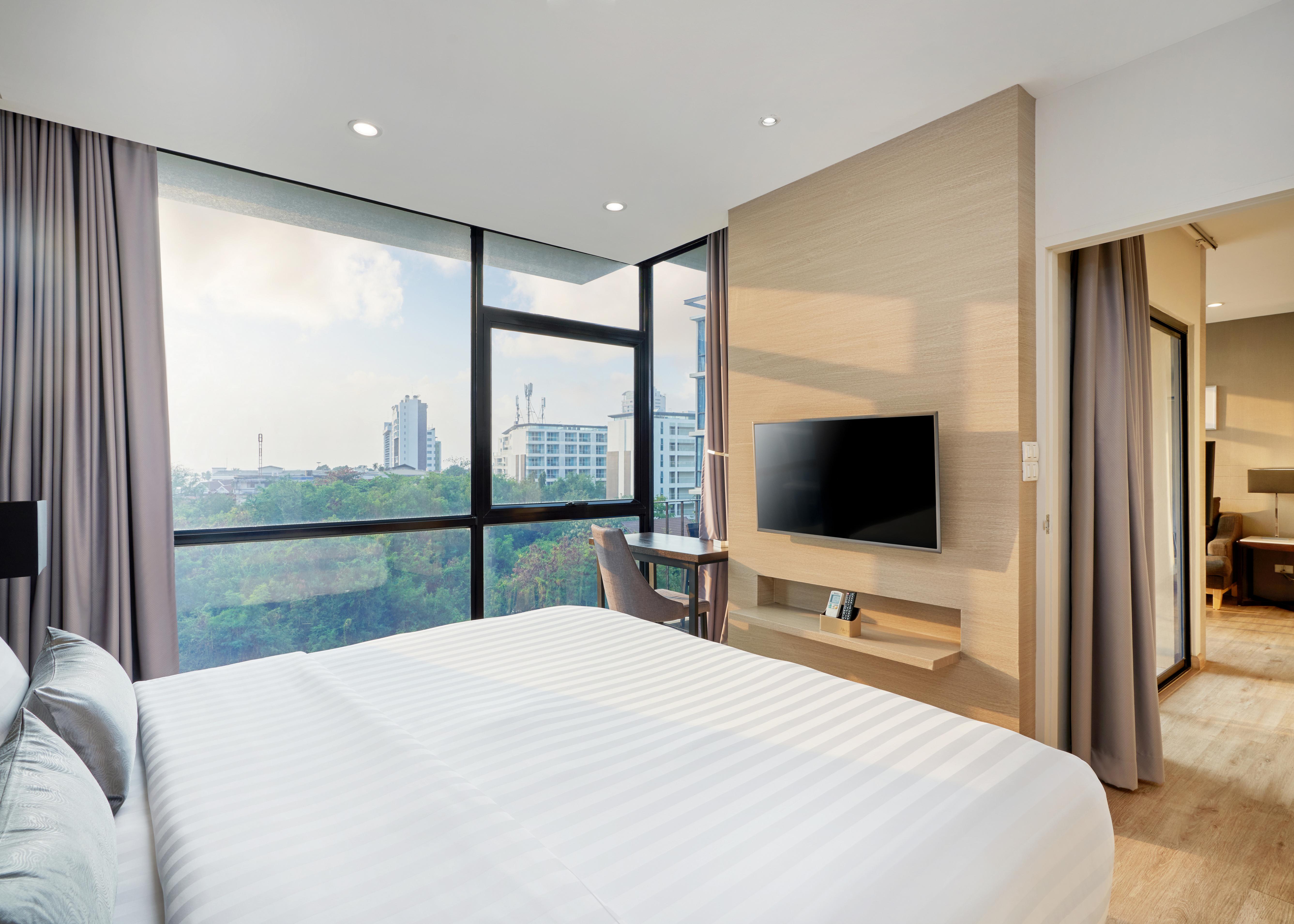 Altera Hotel And Residence By At Mind Pattaya Ngoại thất bức ảnh